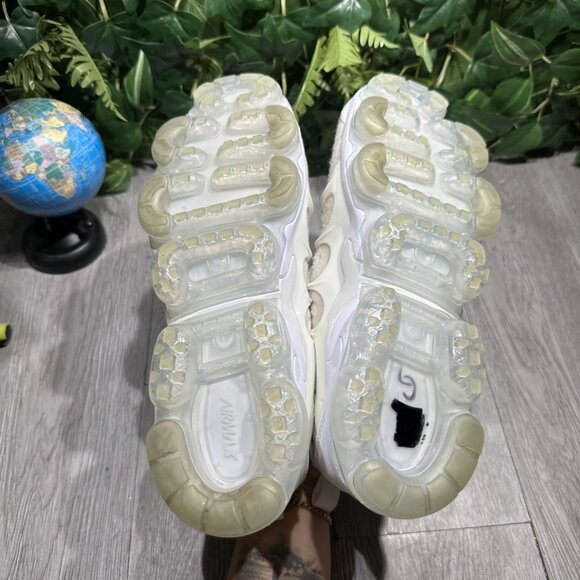 Nike Mens Air Vapormax Plus Triple White 924453-100 Running Shoes - Size 10 - Picture 7 of 11